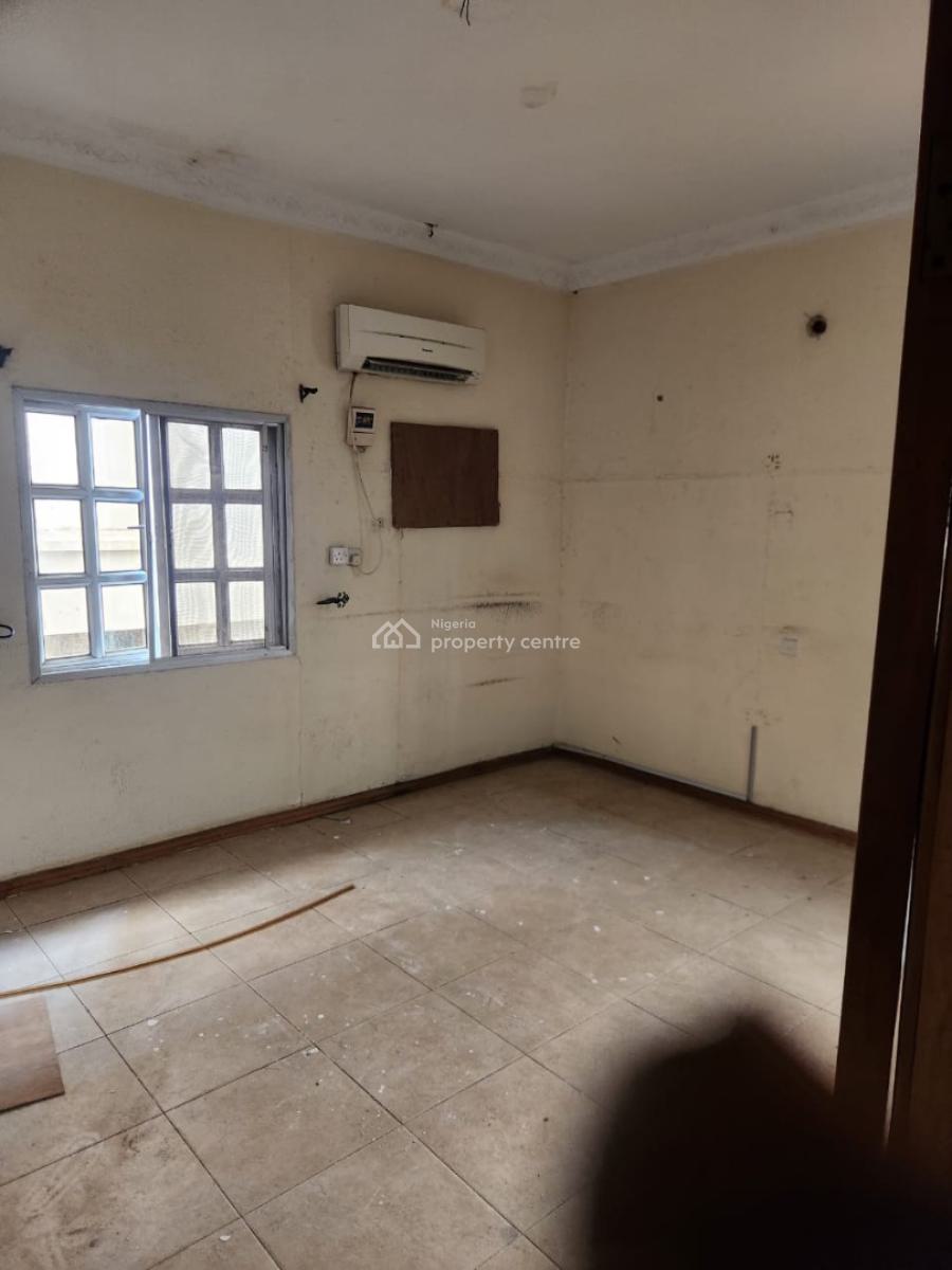 5 Bedrooms Semi-detached House with a Room Bq, Off Christ Avenue, Off Admiralty Road, Lekki Phase 1, Lekki, Lagos, Detached Duplex for Rent