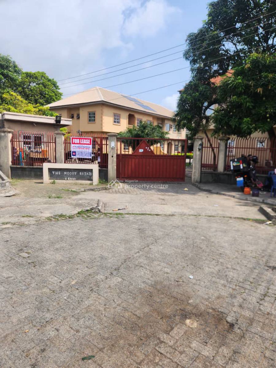 5 Bedrooms Semi-detached House with a Room Bq, Off Christ Avenue, Off Admiralty Road, Lekki Phase 1, Lekki, Lagos, Detached Duplex for Rent