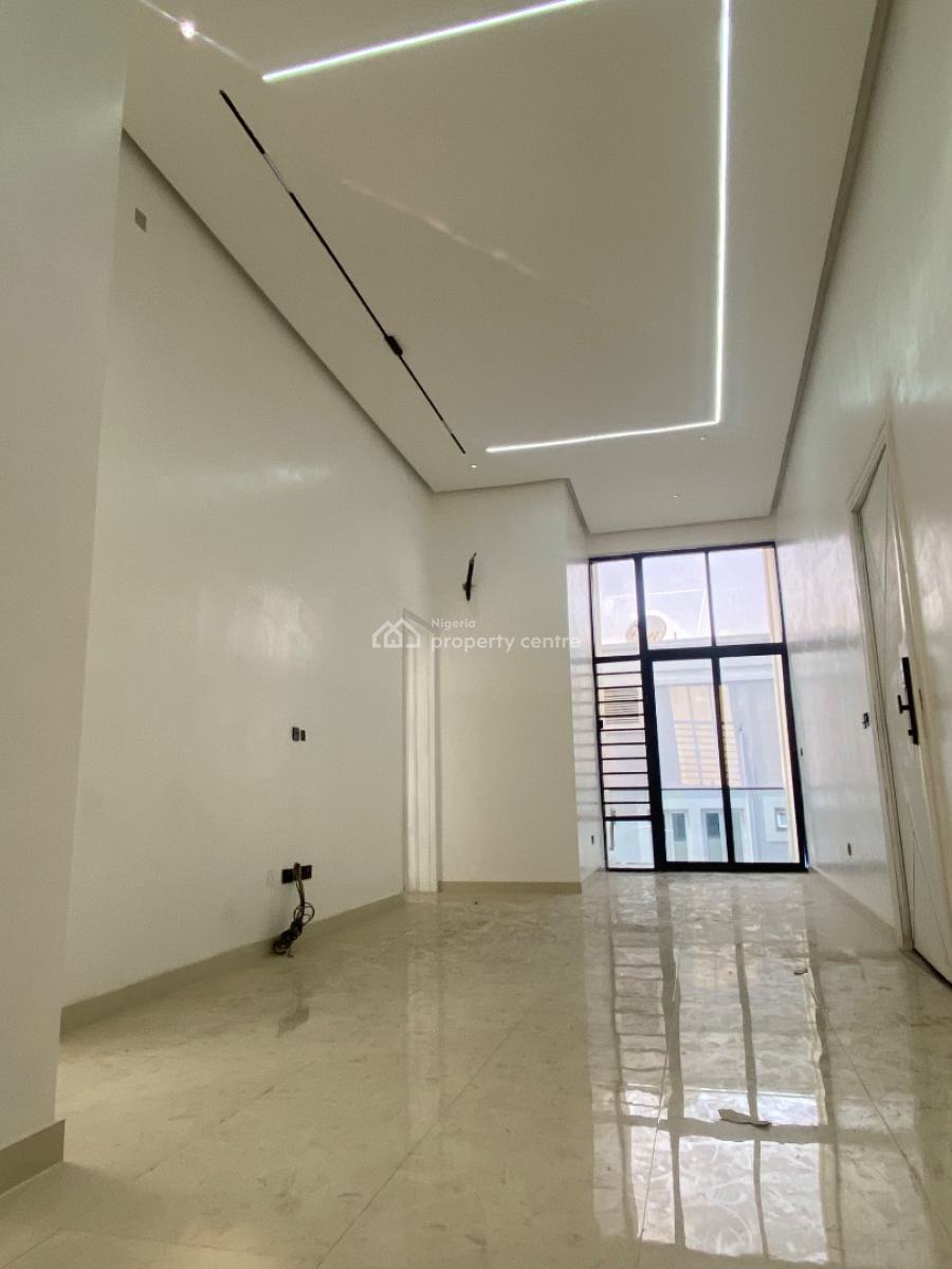 Elegant Meet with Comfort 3 Bedroom Flat, Lekki Phase 1, Lekki, Lagos, Flat / Apartment for Sale