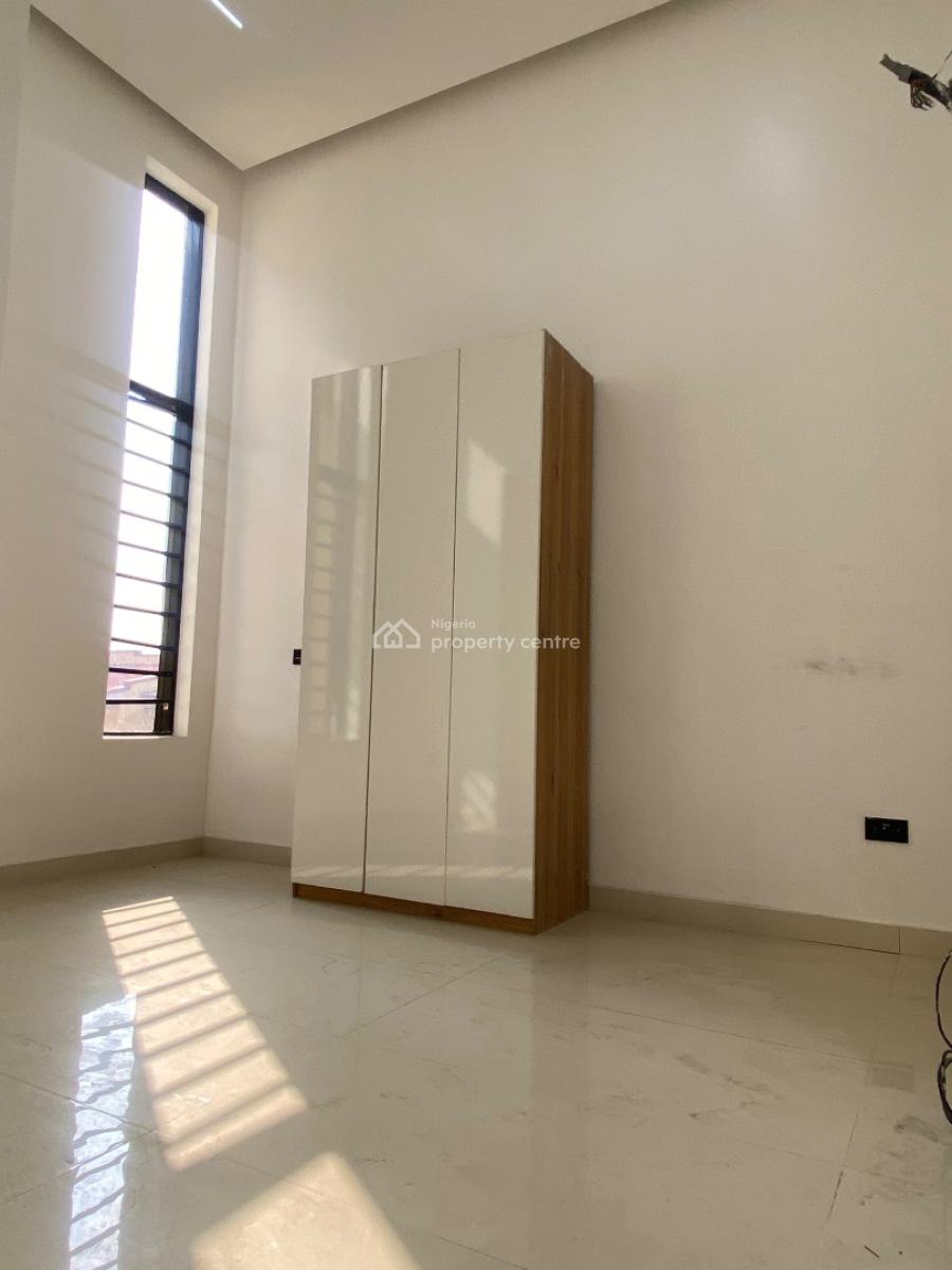 Elegant Meet with Comfort 3 Bedroom Flat, Lekki Phase 1, Lekki, Lagos, Flat / Apartment for Sale