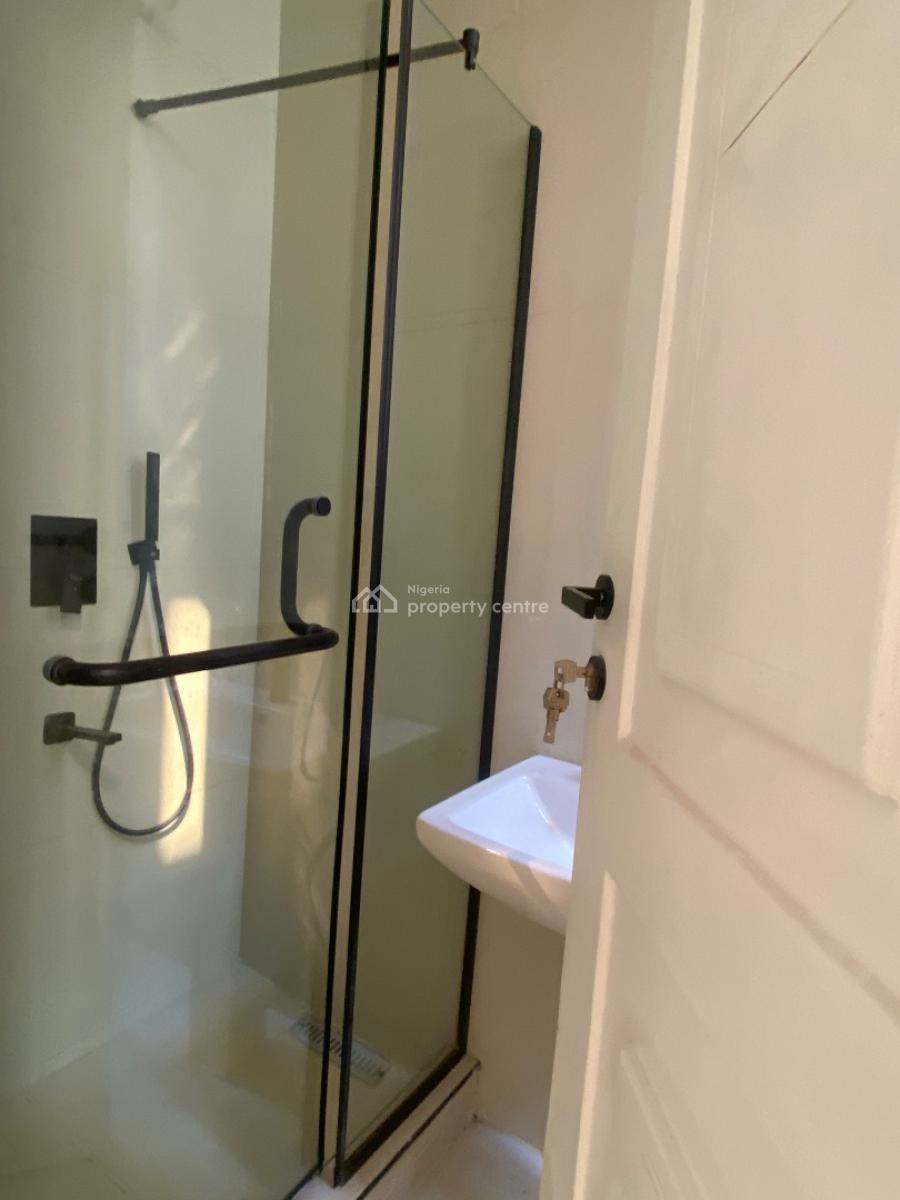 Elegant Meet with Comfort 3 Bedroom Flat, Lekki Phase 1, Lekki, Lagos, Flat / Apartment for Sale