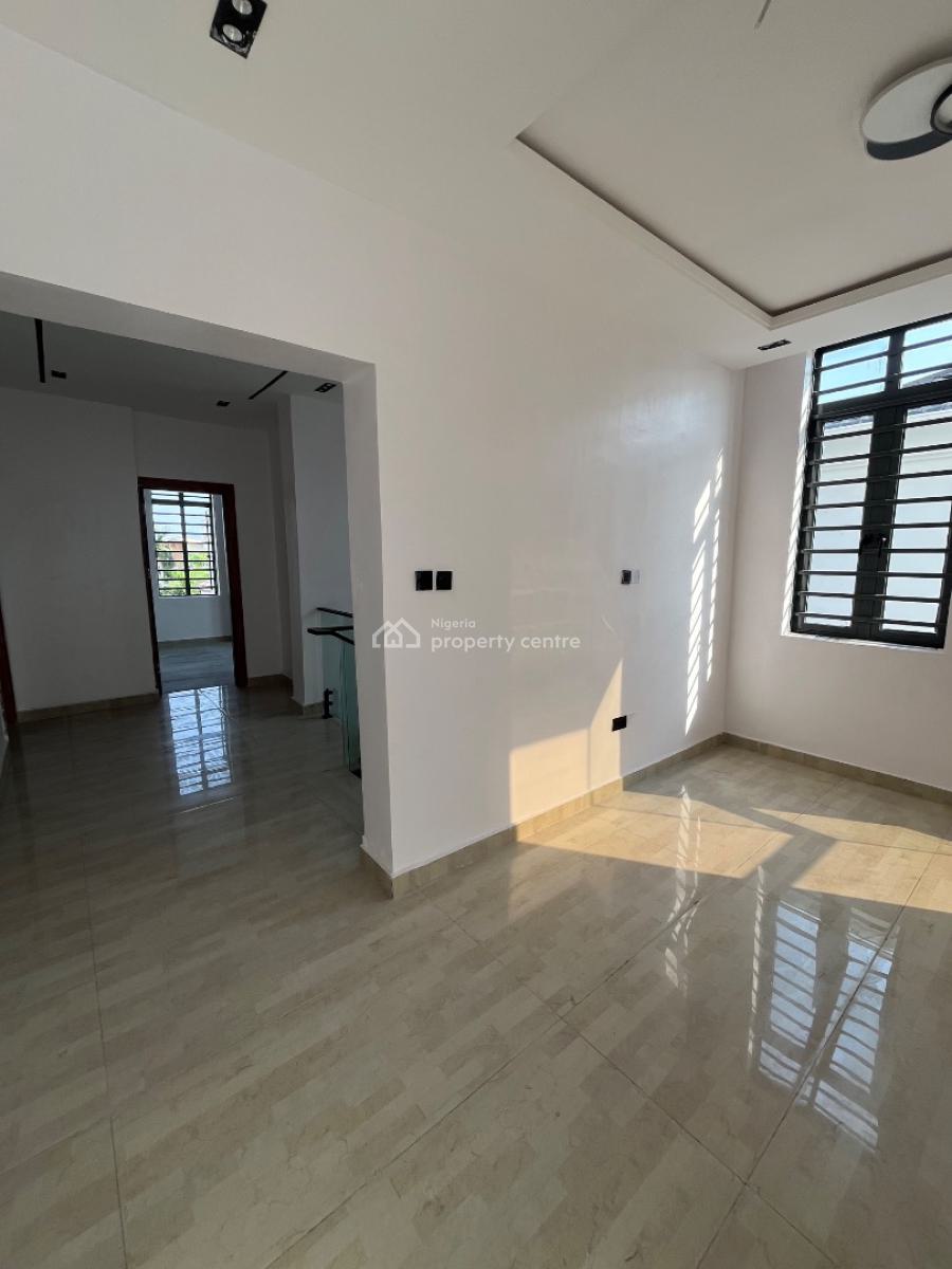 Luxury 5 Bedroom Duplex + Swimming Pool and Bq, Lekki Phase 1, Lekki, Lagos, Detached Duplex for Rent