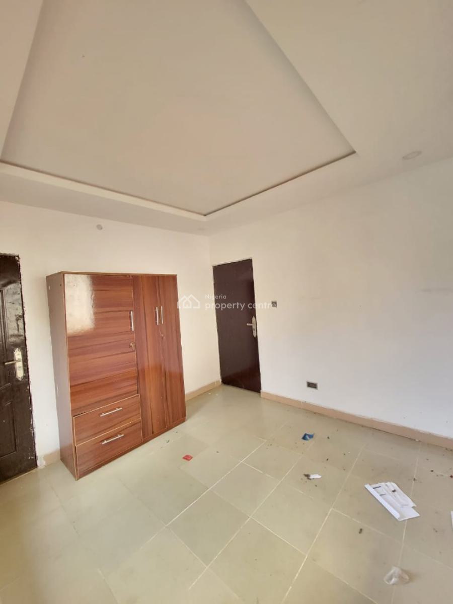 a Very Sharp Mini Flat Upstairs with Pop, Unity Estate, Badore, Ajah, Lagos, Flat / Apartment for Rent