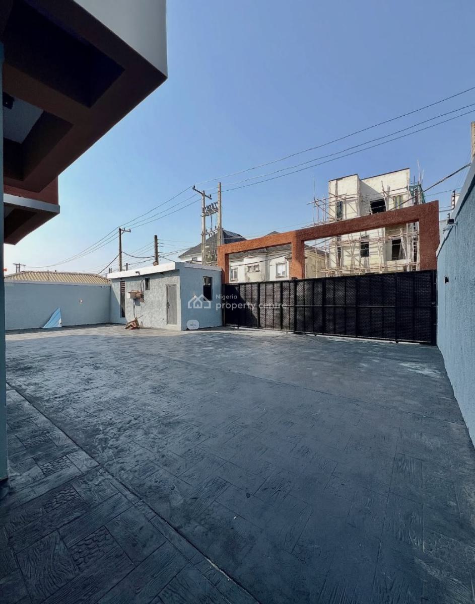 2 Bedroom Apartment, Ologolo, Lekki, Lagos, Flat / Apartment for Sale