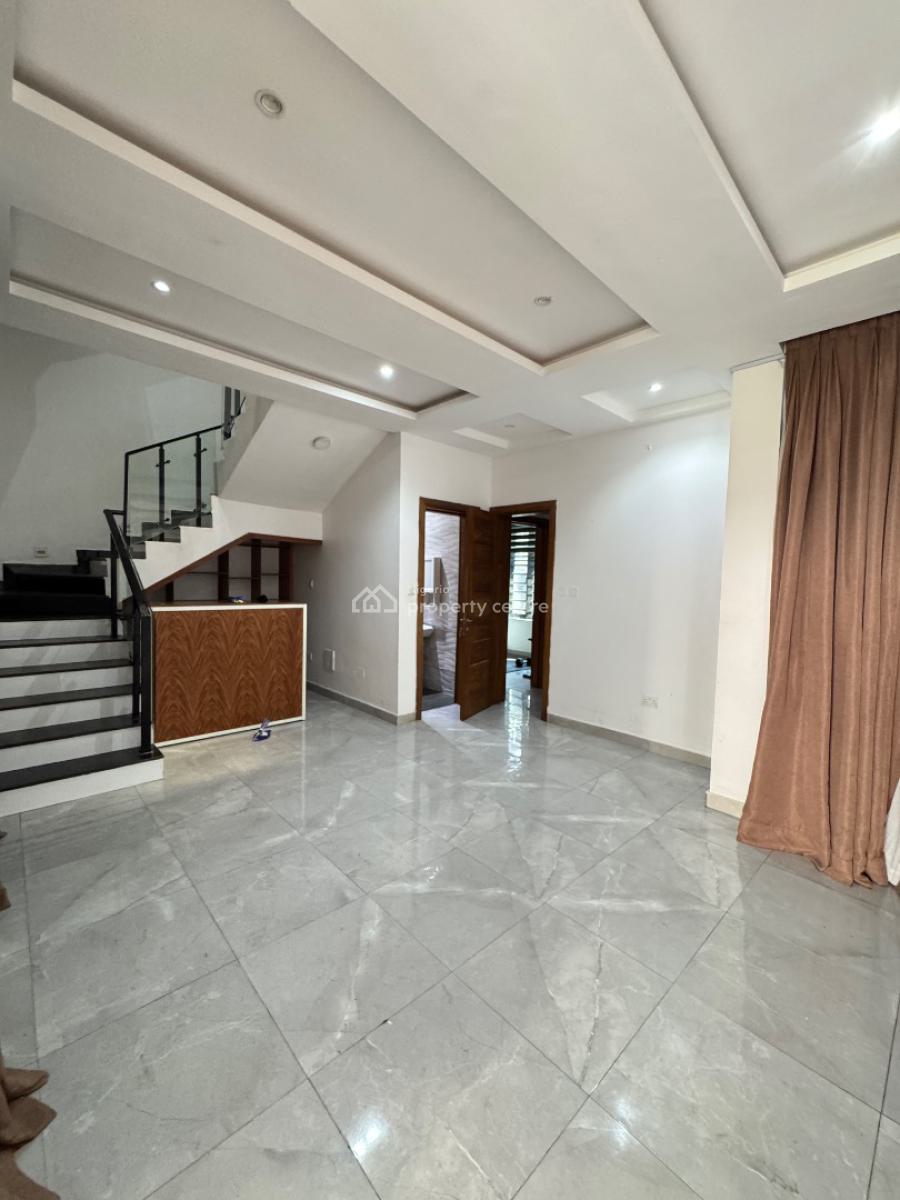 Well Maintained 4 Bedroom Terrace with Bq, Ikate Elegushi, Lekki, Lagos, Terraced Duplex for Rent