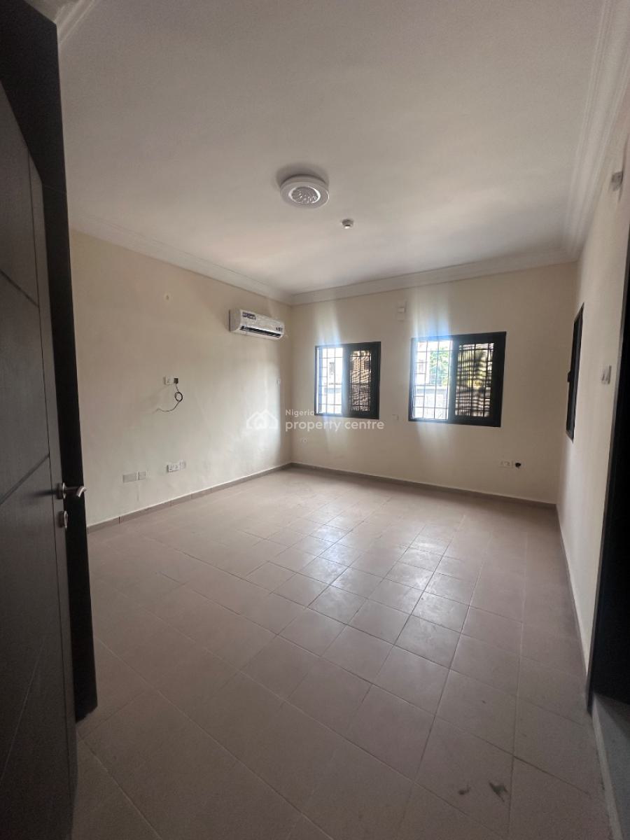 3 Bedroom Apartment, Lekki Phase 1, Lekki, Lagos, Flat / Apartment for Rent