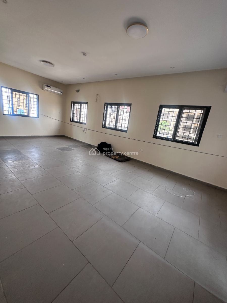 3 Bedroom Apartment, Lekki Phase 1, Lekki, Lagos, Flat / Apartment for Rent