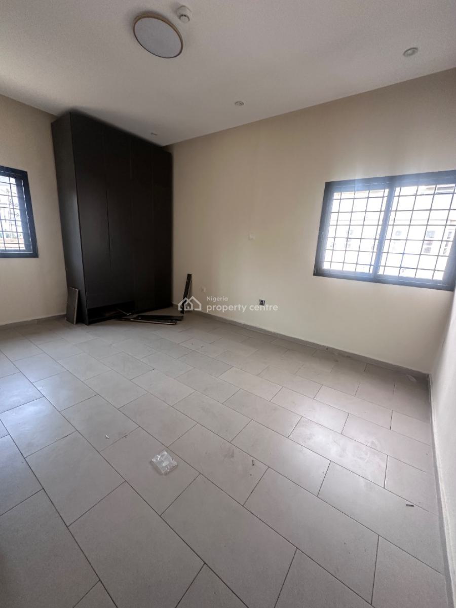 3 Bedroom Apartment, Lekki Phase 1, Lekki, Lagos, Flat / Apartment for Rent