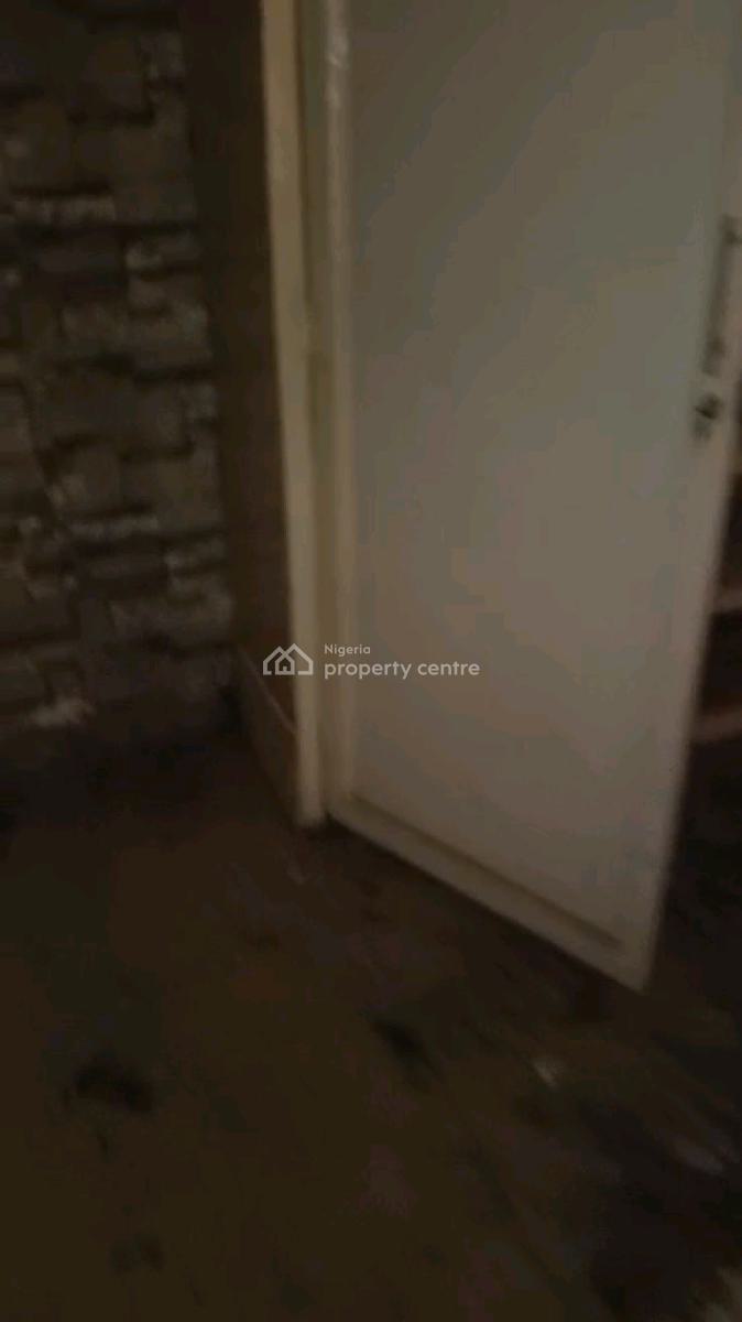 Standard and Executive Mini Flat, Ebute Metta, Adekunle, Yaba, Lagos, Mini Flat (room and Parlour) for Rent