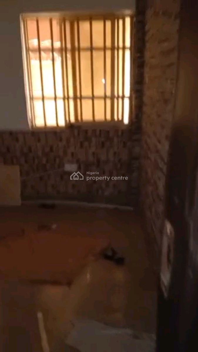 Standard and Executive Mini Flat, Ebute Metta, Adekunle, Yaba, Lagos, Mini Flat (room and Parlour) for Rent