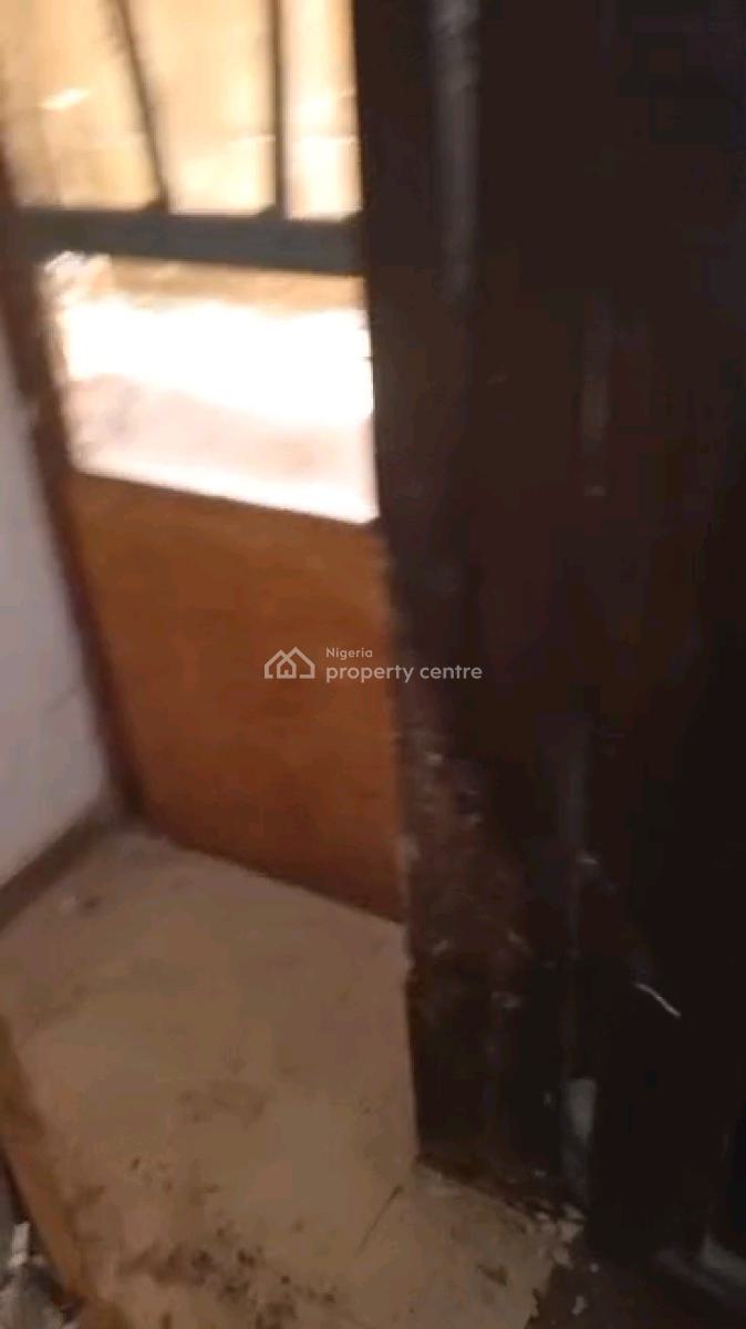 Standard and Executive Mini Flat, Ebute Metta, Adekunle, Yaba, Lagos, Mini Flat (room and Parlour) for Rent