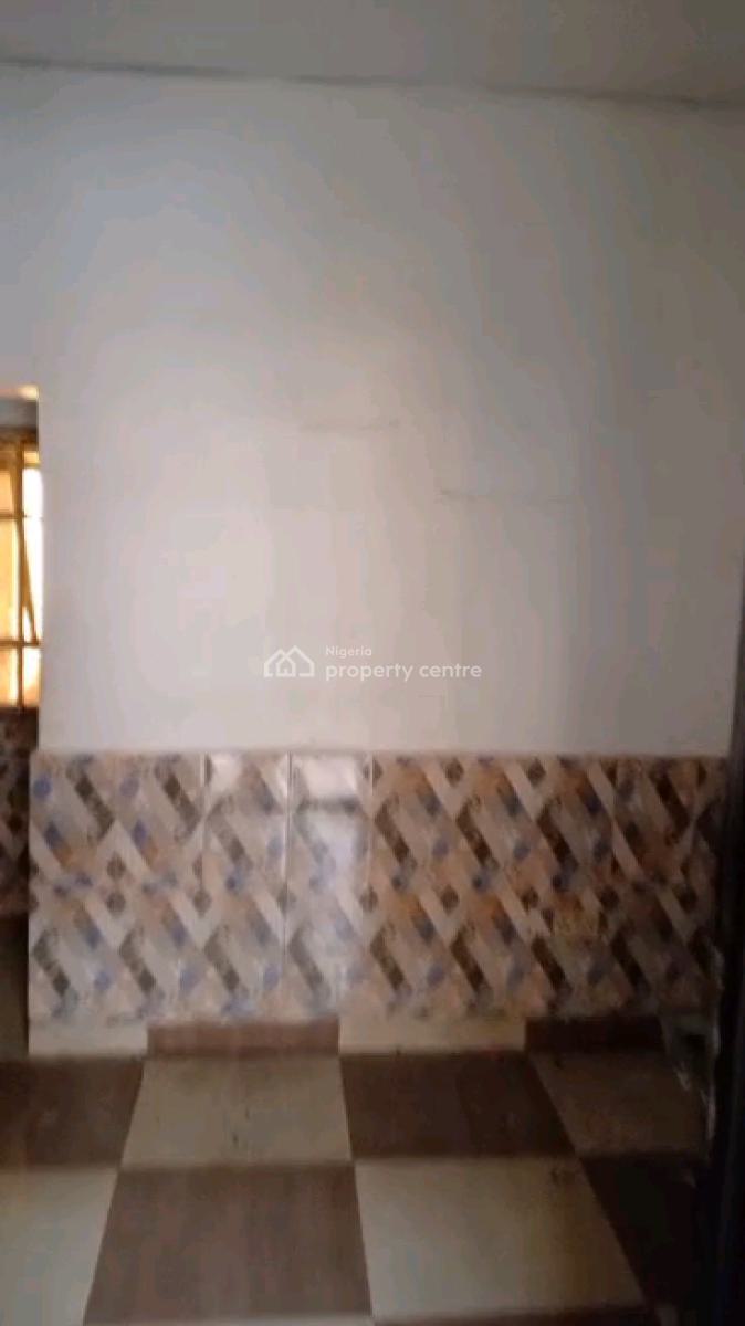 Standard and Executive Mini Flat, Ebute Metta, Adekunle, Yaba, Lagos, Mini Flat (room and Parlour) for Rent