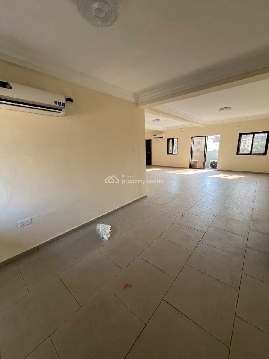 Newly Developed Extra-spacious 3-bedroom Apartments with Bq, Lekki Phase 1, Lekki, Lagos, Flat / Apartment for Rent