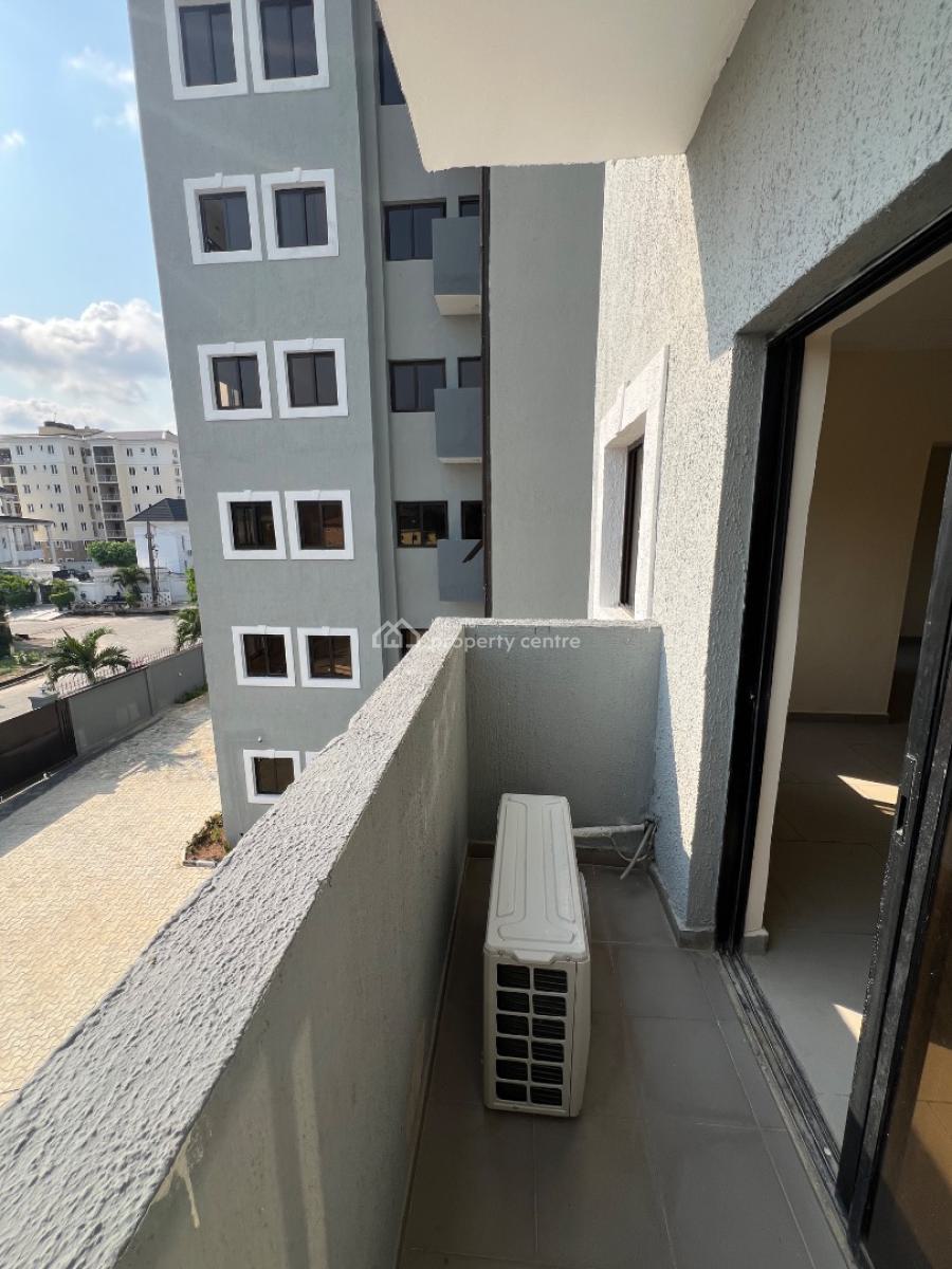 Newly Developed Extra-spacious 3-bedroom Apartments with Bq, Lekki Phase 1, Lekki, Lagos, Flat / Apartment for Rent