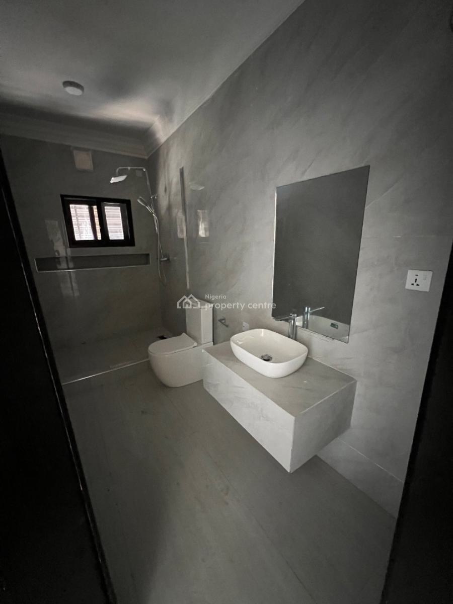 Newly Developed Extra-spacious 3-bedroom Apartments with Bq, Lekki Phase 1, Lekki, Lagos, Flat / Apartment for Rent