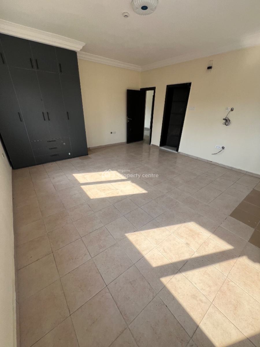 Newly Developed Extra-spacious 3-bedroom Apartments with Bq, Lekki Phase 1, Lekki, Lagos, Flat / Apartment for Rent