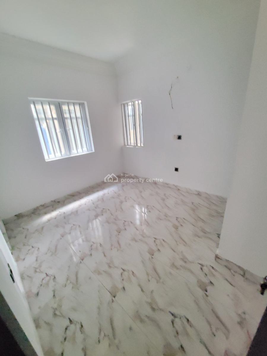 Spacious and Sharp 3 Bedroom Apartment (downstairs), Marshy Hill Estate, Ado, Ajah, Lagos, Flat / Apartment for Rent