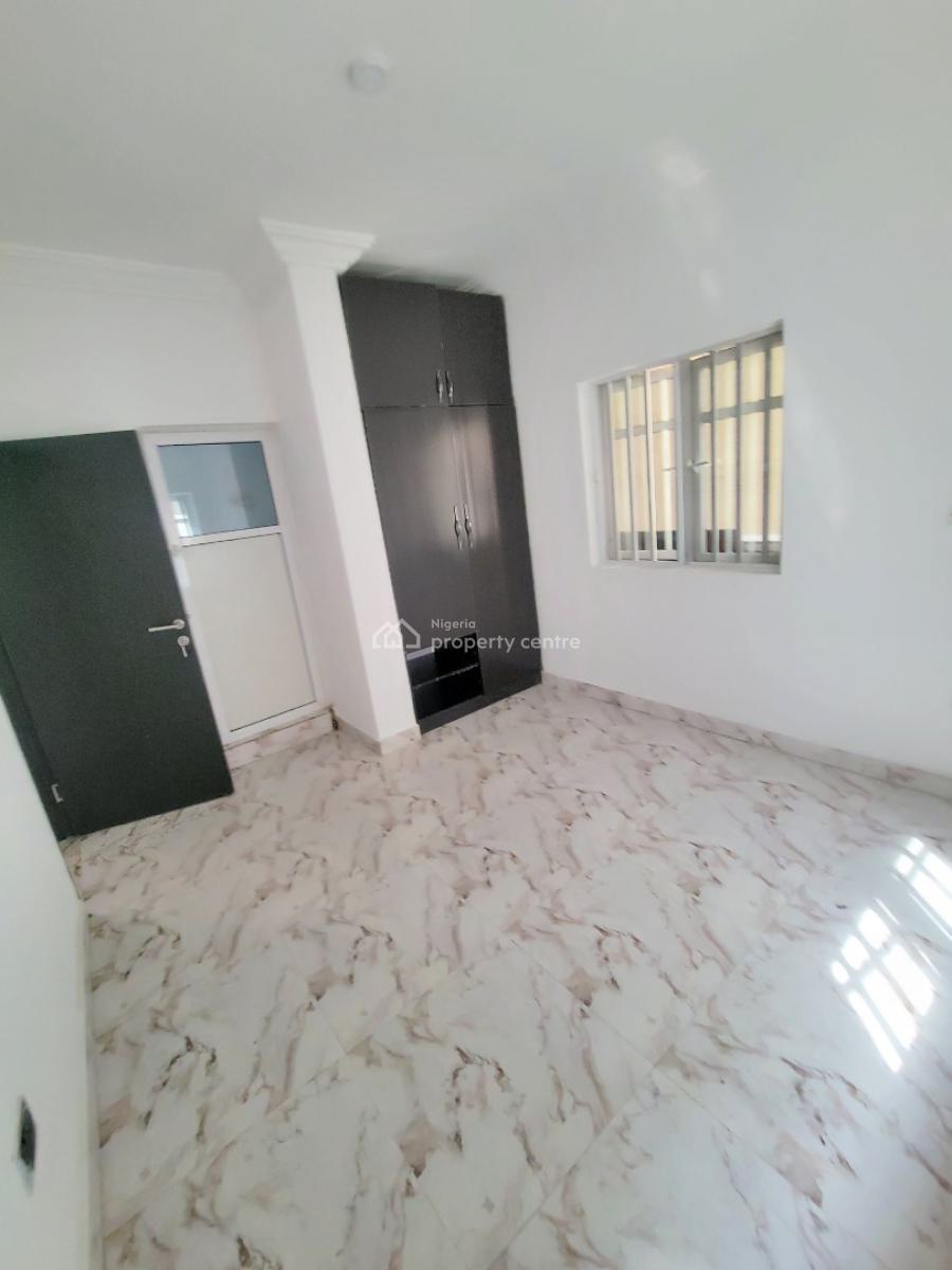 Spacious and Sharp 3 Bedroom Apartment (downstairs), Marshy Hill Estate, Ado, Ajah, Lagos, Flat / Apartment for Rent