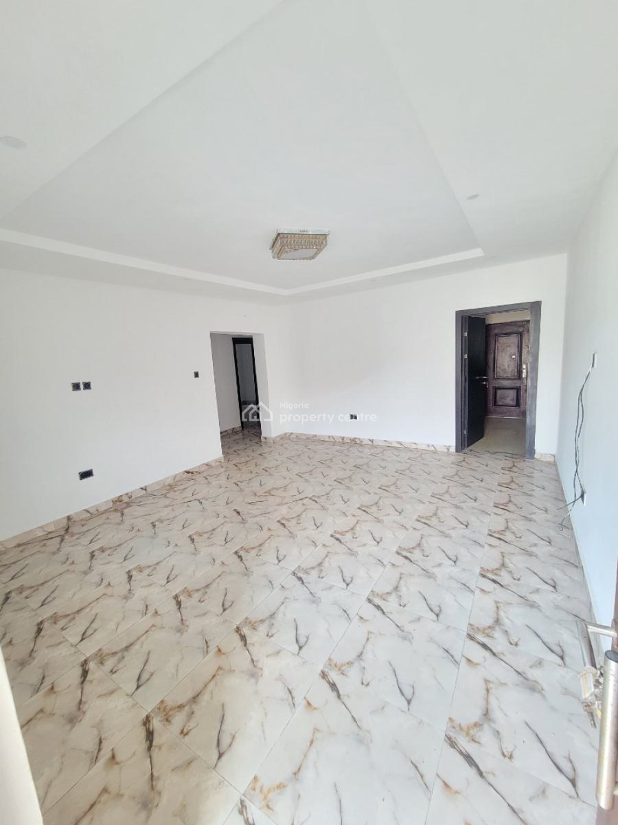 Spacious and Sharp 3 Bedroom Apartment (downstairs), Marshy Hill Estate, Ado, Ajah, Lagos, Flat / Apartment for Rent