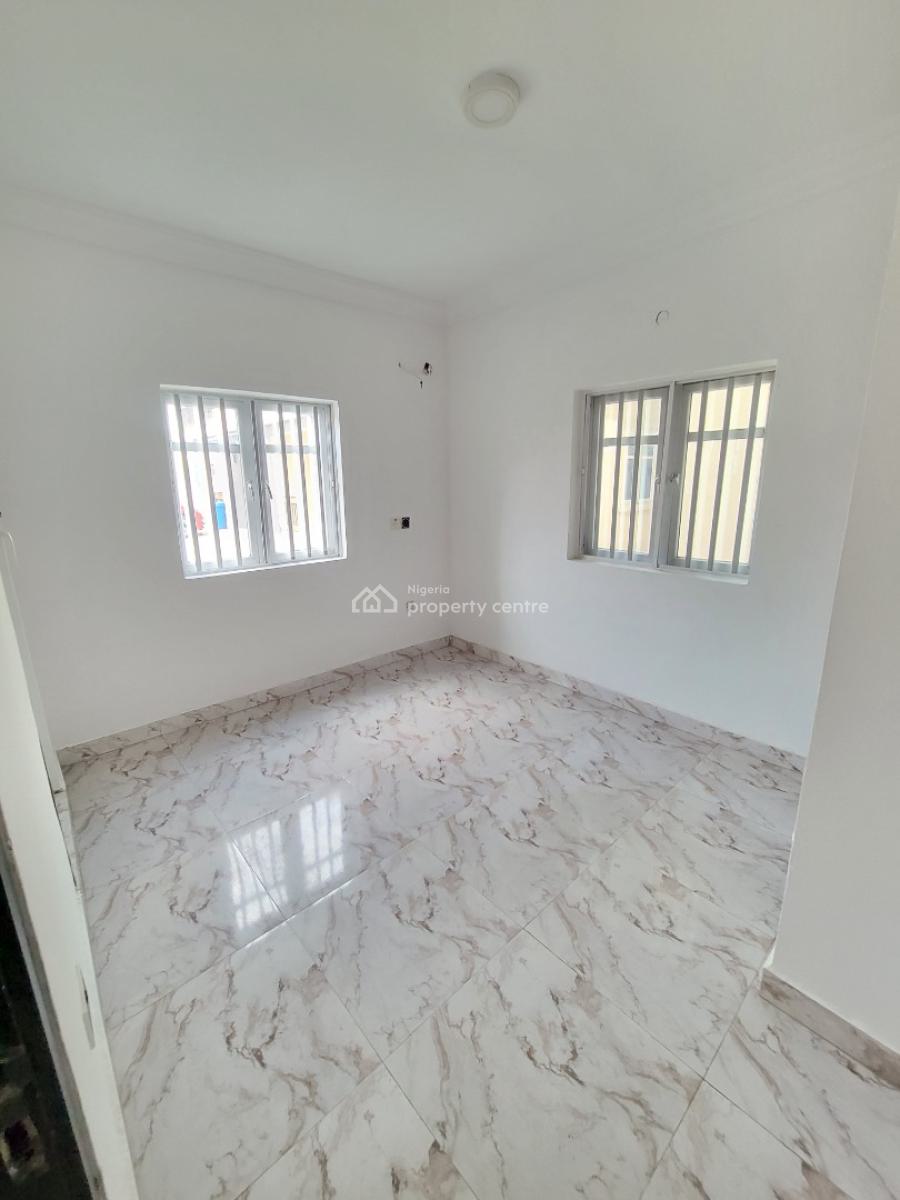 Spacious and Sharp 3 Bedroom Apartment (downstairs), Marshy Hill Estate, Ado, Ajah, Lagos, Flat / Apartment for Rent