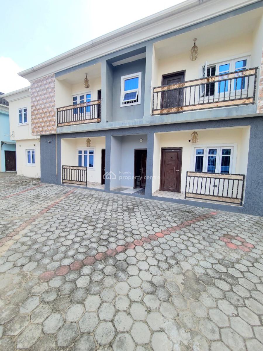 Spacious and Sharp 3 Bedroom Apartment (downstairs), Marshy Hill Estate, Ado, Ajah, Lagos, Flat / Apartment for Rent
