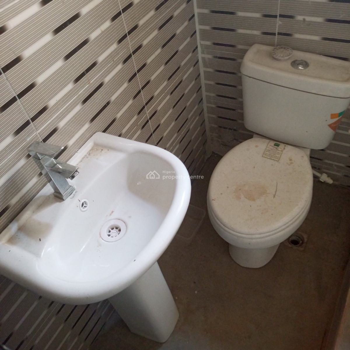 Three Bedroom Apartment, Awoyaya, Ibeju Lekki, Lagos, Flat / Apartment for Rent