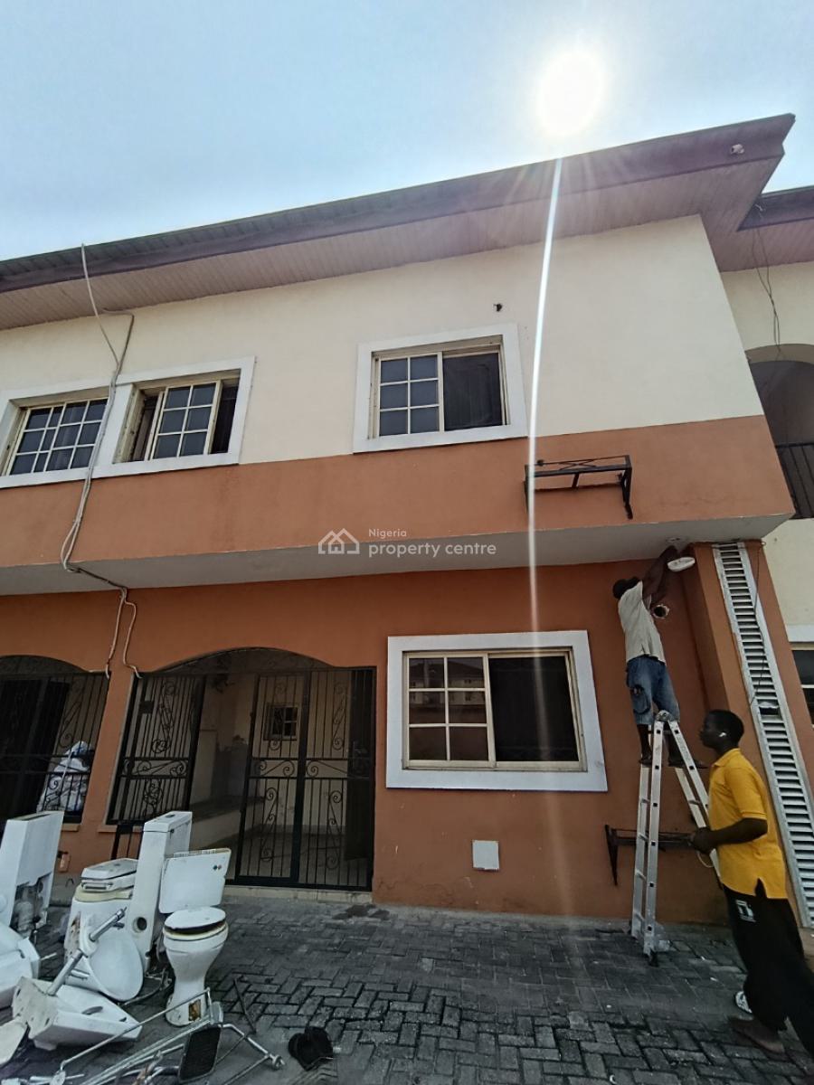 Five (5)bedroom Terrace Duplex+ Boys Quarter, Agungi, Lekki, Lagos, Terraced Duplex for Rent