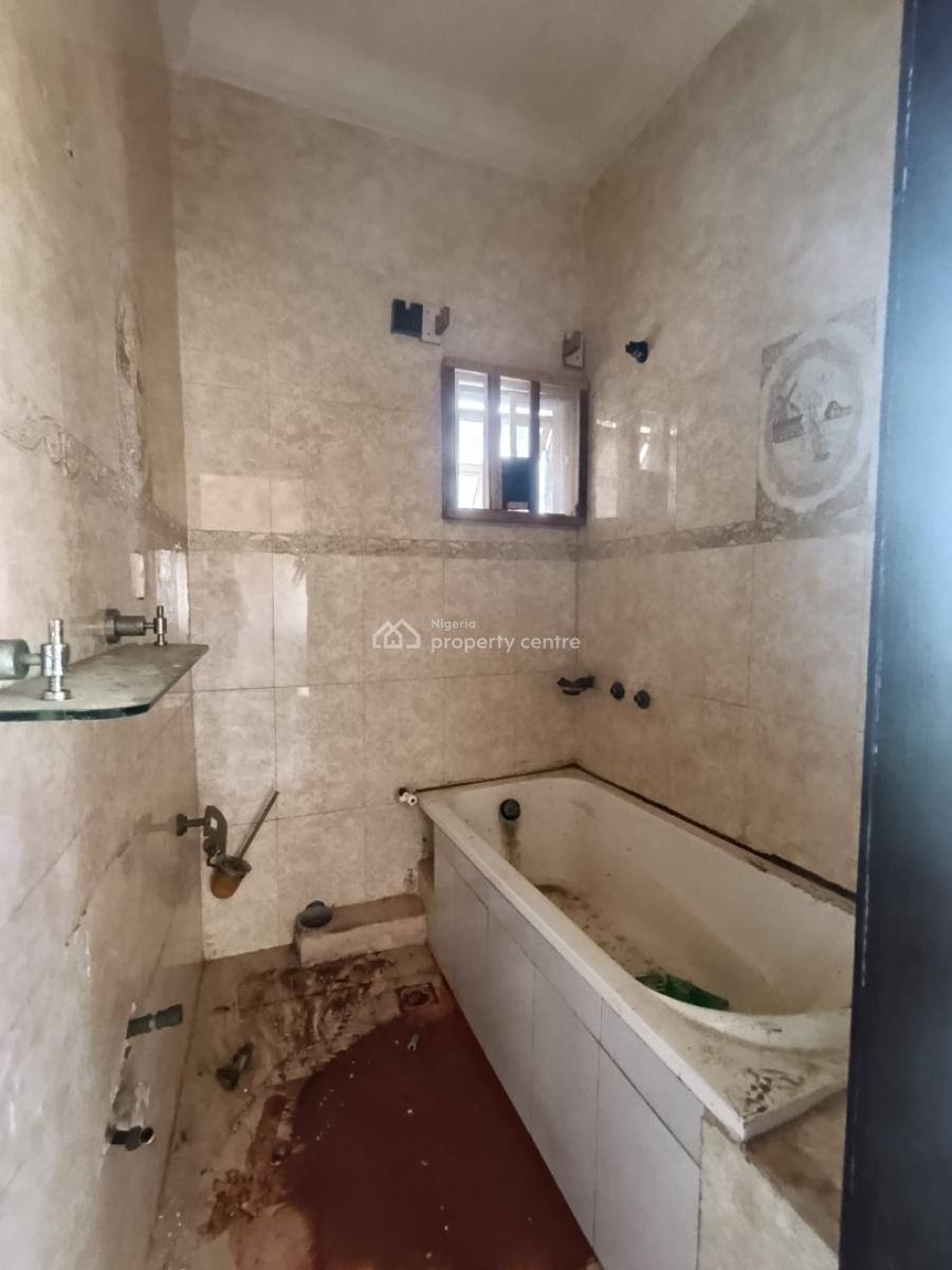 Five (5)bedroom Terrace Duplex+ Boys Quarter, Agungi, Lekki, Lagos, Terraced Duplex for Rent