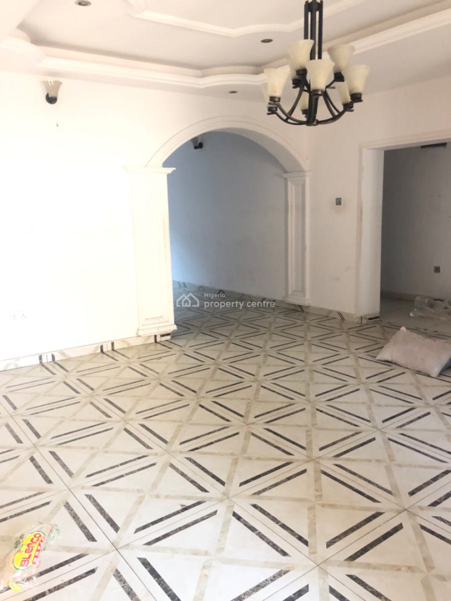 3 Bedroom Flat Upstairs, Peninsula Garden Estate, Sangotedo, Ajah, Lagos, Flat / Apartment for Rent