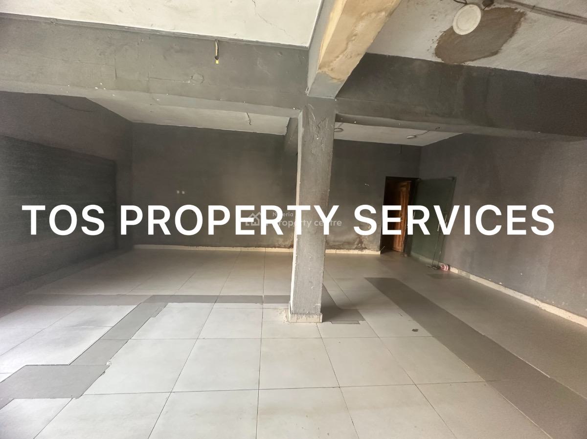 Groundfloor Space Facing a Busy Road, Yaba, Lagos, Restaurant / Bar for Rent