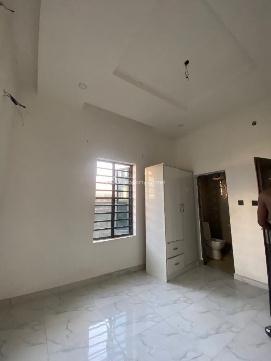 Spacious 2 Bedroom Apartment, Ogidan, Sangotedo, Ajah, Lagos, Flat / Apartment for Rent