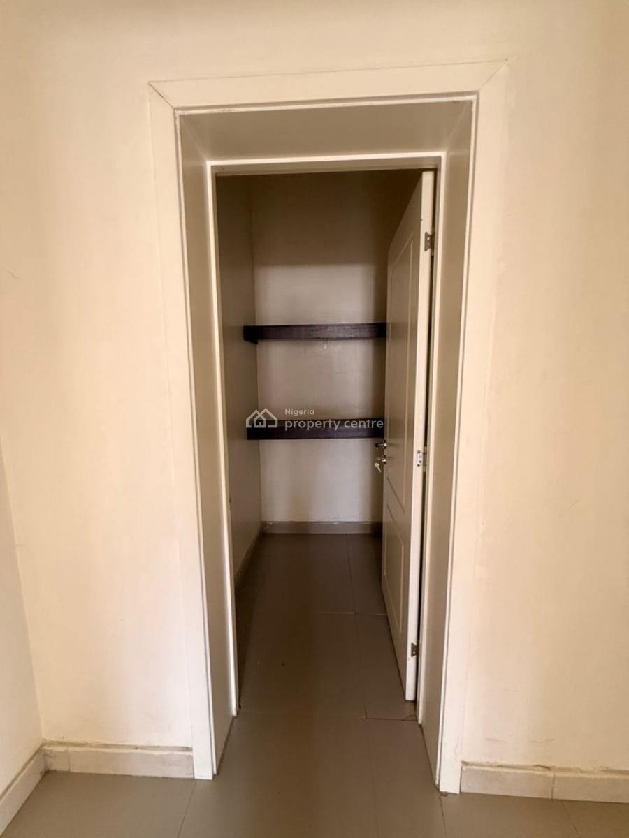 Smartly Designed 3 Bedroom Serviced Apartment,bq,pool,speakers ,acs, Maitama District, Abuja, Flat / Apartment for Sale