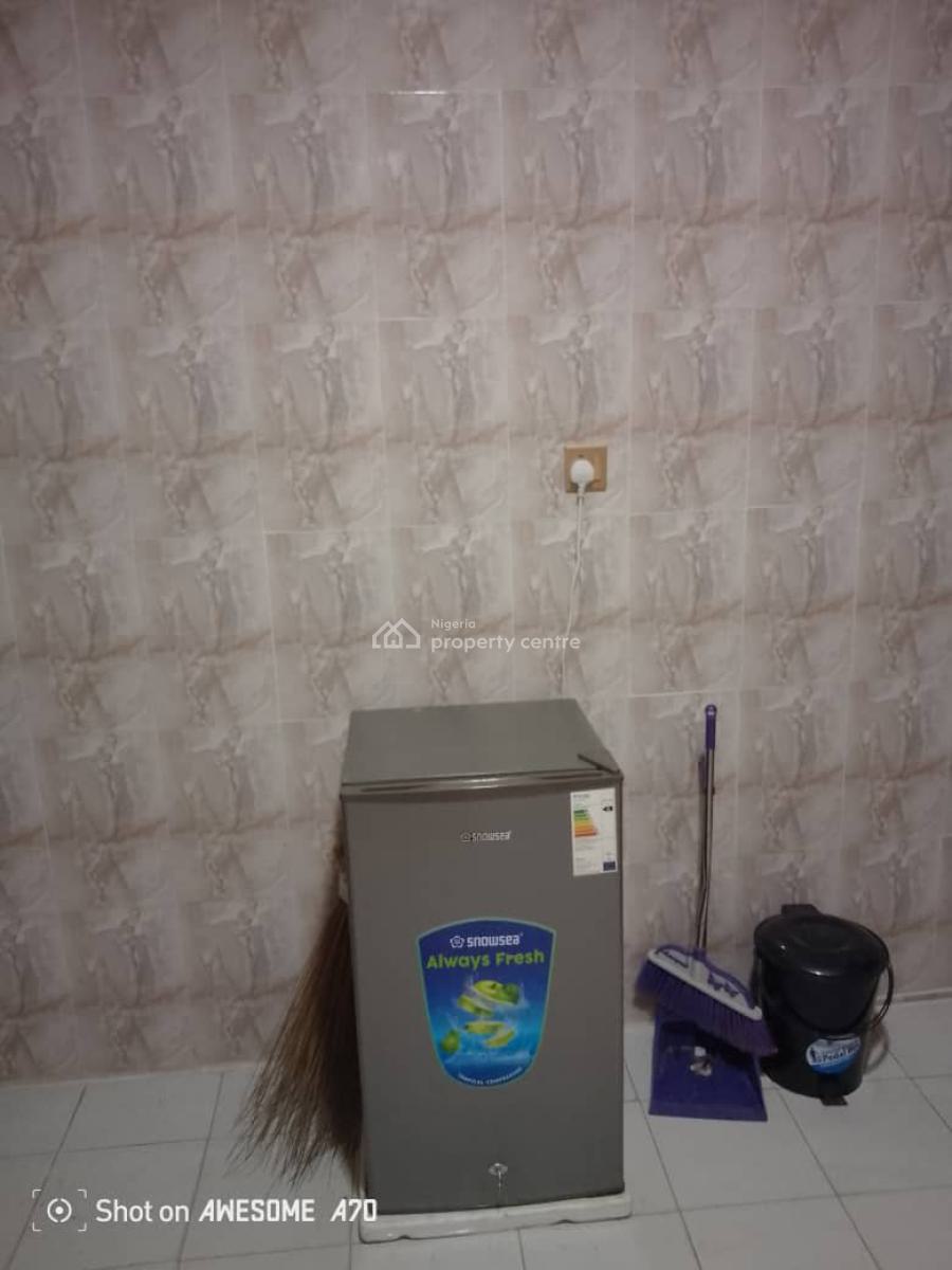a Unit of 3 Bedrooms Flat All Rooms Ensuite with Visitors Toilet, Omole Phase 1, Ikeja, Lagos, Flat / Apartment for Rent