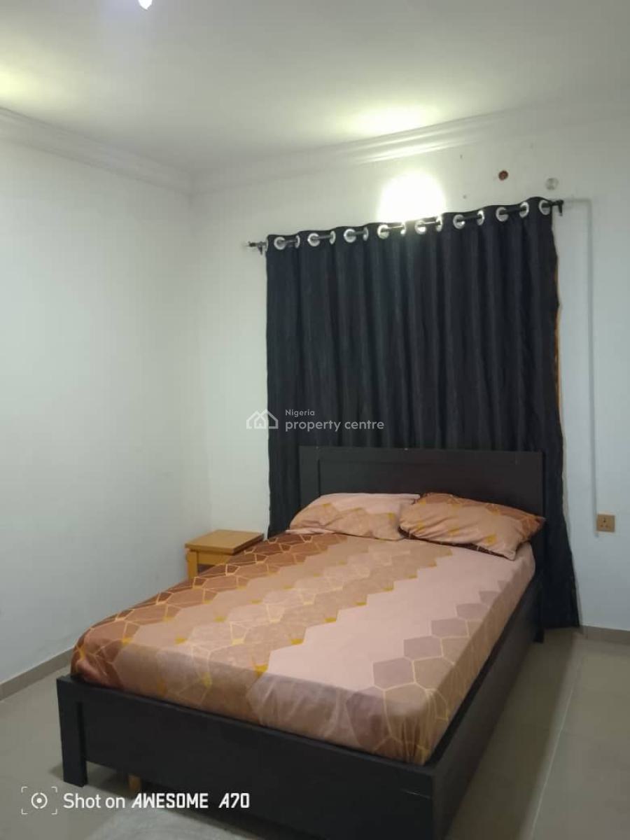 a Unit of 3 Bedrooms Flat All Rooms Ensuite with Visitors Toilet, Omole Phase 1, Ikeja, Lagos, Flat / Apartment for Rent