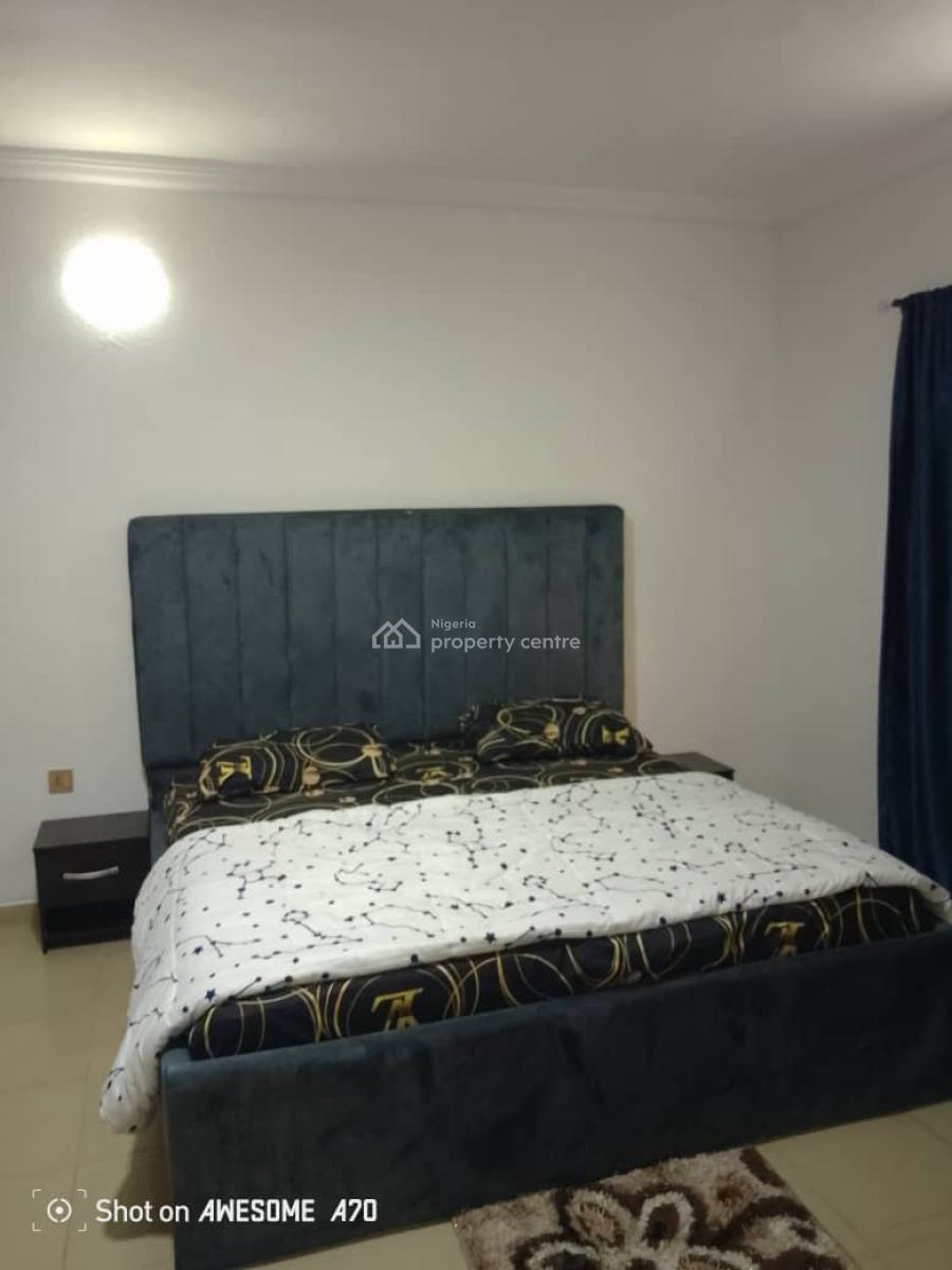 a Unit of 3 Bedrooms Flat All Rooms Ensuite with Visitors Toilet, Omole Phase 1, Ikeja, Lagos, Flat / Apartment for Rent