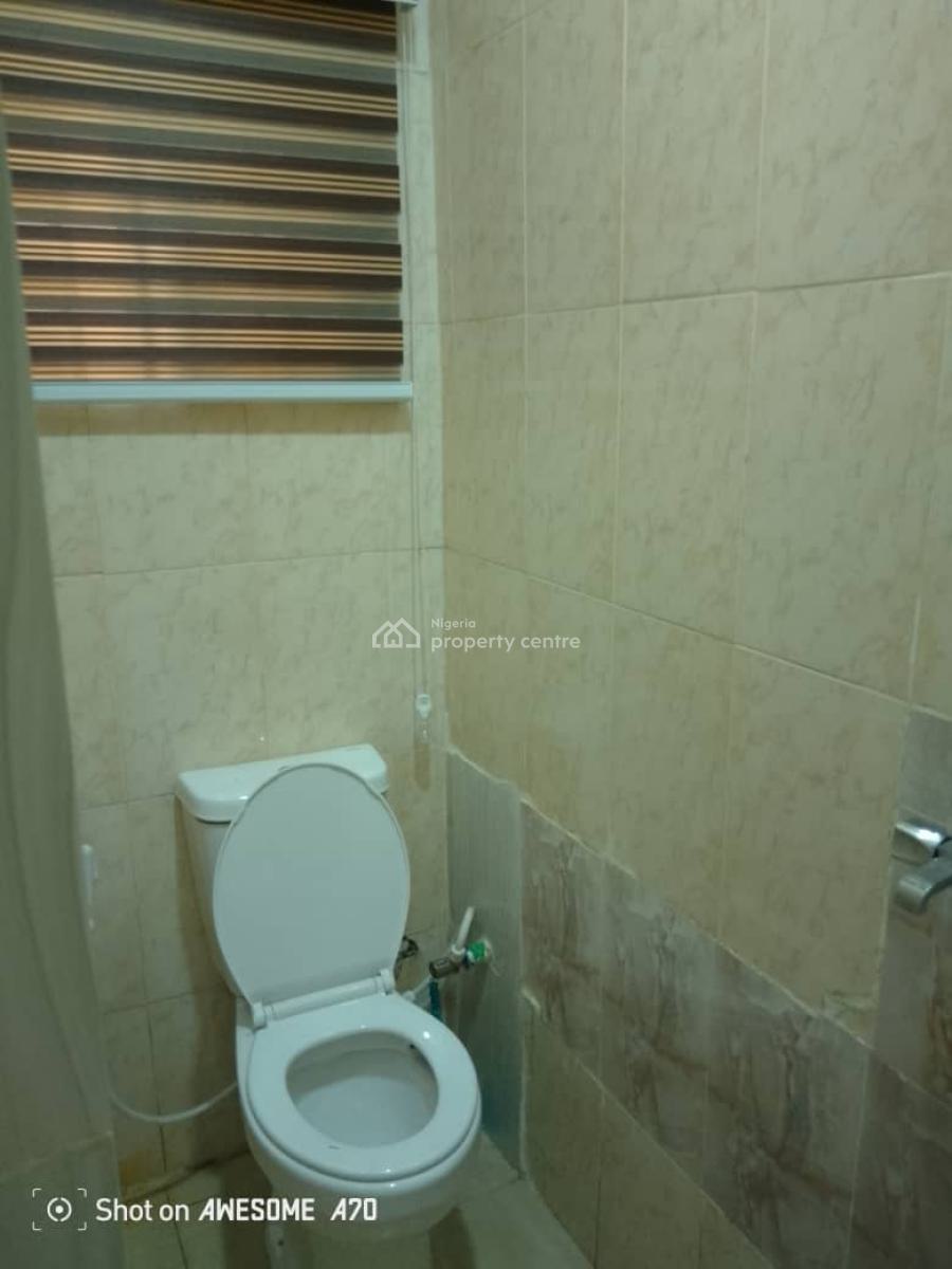 a Unit of 3 Bedrooms Flat All Rooms Ensuite with Visitors Toilet, Omole Phase 1, Ikeja, Lagos, Flat / Apartment for Rent