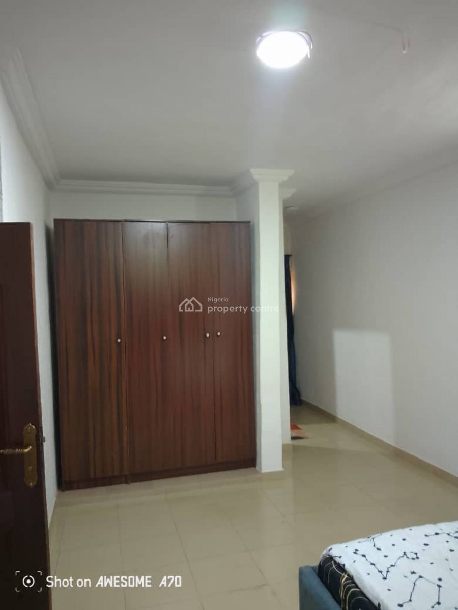 a Unit of 3 Bedrooms Flat All Rooms Ensuite with Visitors Toilet, Omole Phase 1, Ikeja, Lagos, Flat / Apartment for Rent