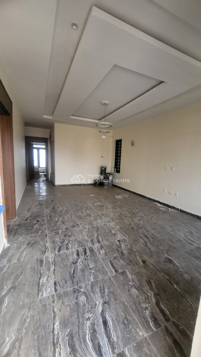 Spacious 3 Bedroom Flat, Berger, Life Camp, Abuja, Flat / Apartment for Sale