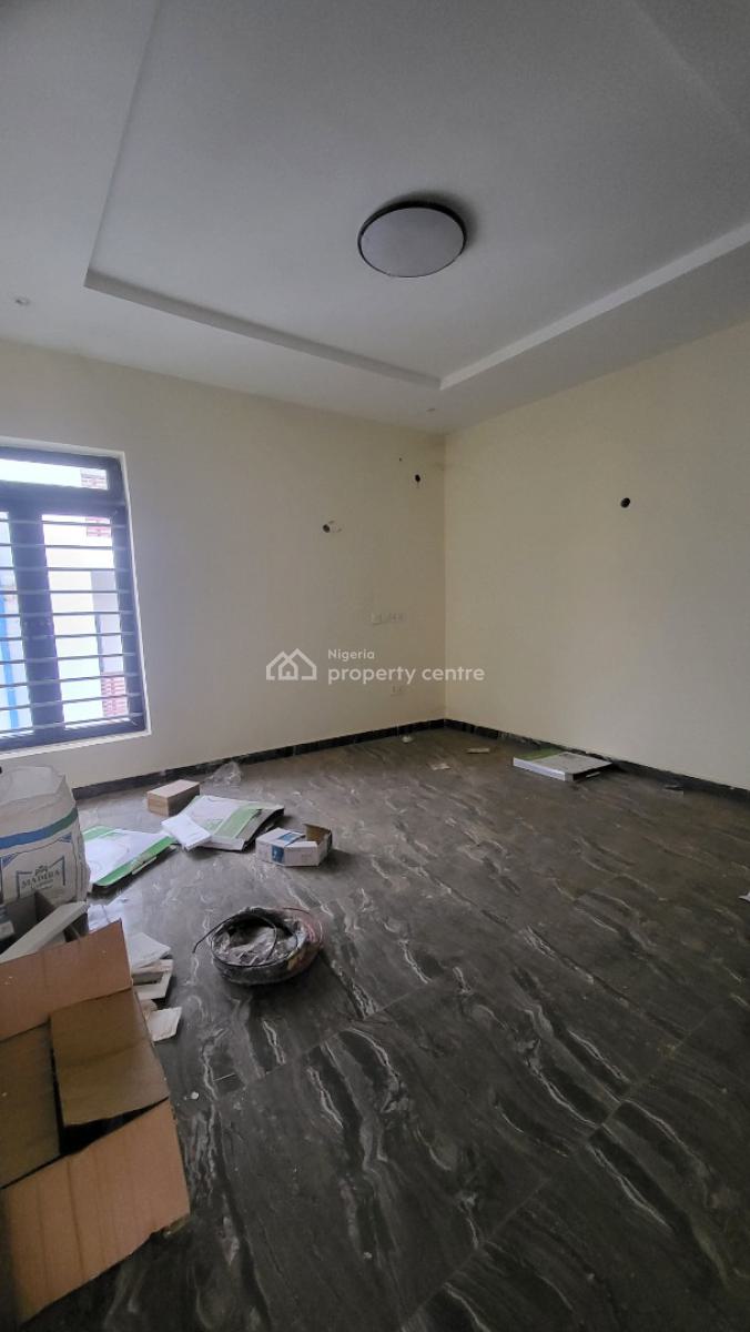Spacious 3 Bedroom Flat, Berger, Life Camp, Abuja, Flat / Apartment for Sale