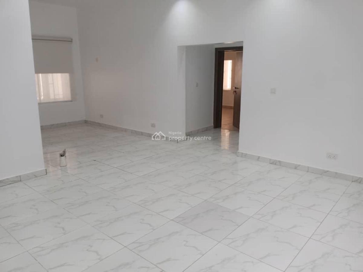 Sharp 2 Bedroom Apartment with Inverter, Lekki Phase 1, Lekki, Lagos, Flat / Apartment for Rent