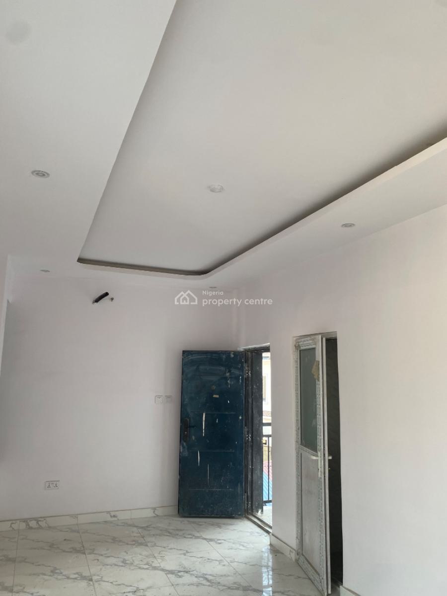 Studio Apartment ( Self), Ologolo, Lekki, Lagos, Flat / Apartment for Rent