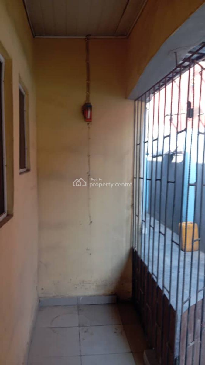 Spacious Room Self Contain, Off Aborishade Road, Lawanson, Surulere, Lagos, Self Contain (single Rooms) for Rent