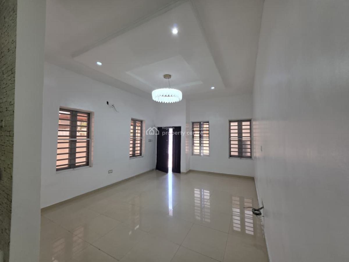 Ditress 3 Bedrom Duplex Semi Detached Self Compound & Bq, Orchid Road, Lekki, Lagos, Semi-detached Duplex for Sale