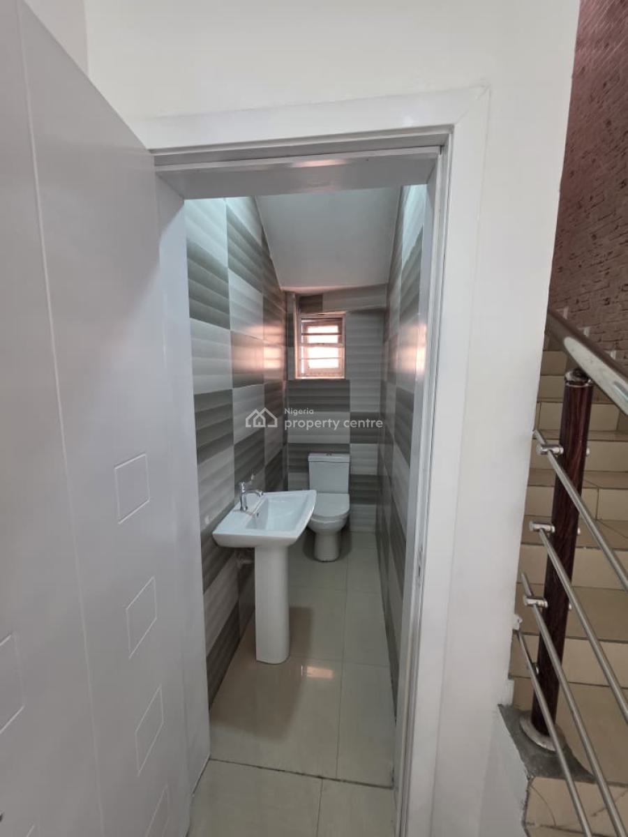 Ditress 3 Bedrom Duplex Semi Detached Self Compound & Bq, Orchid Road, Lekki, Lagos, Semi-detached Duplex for Sale