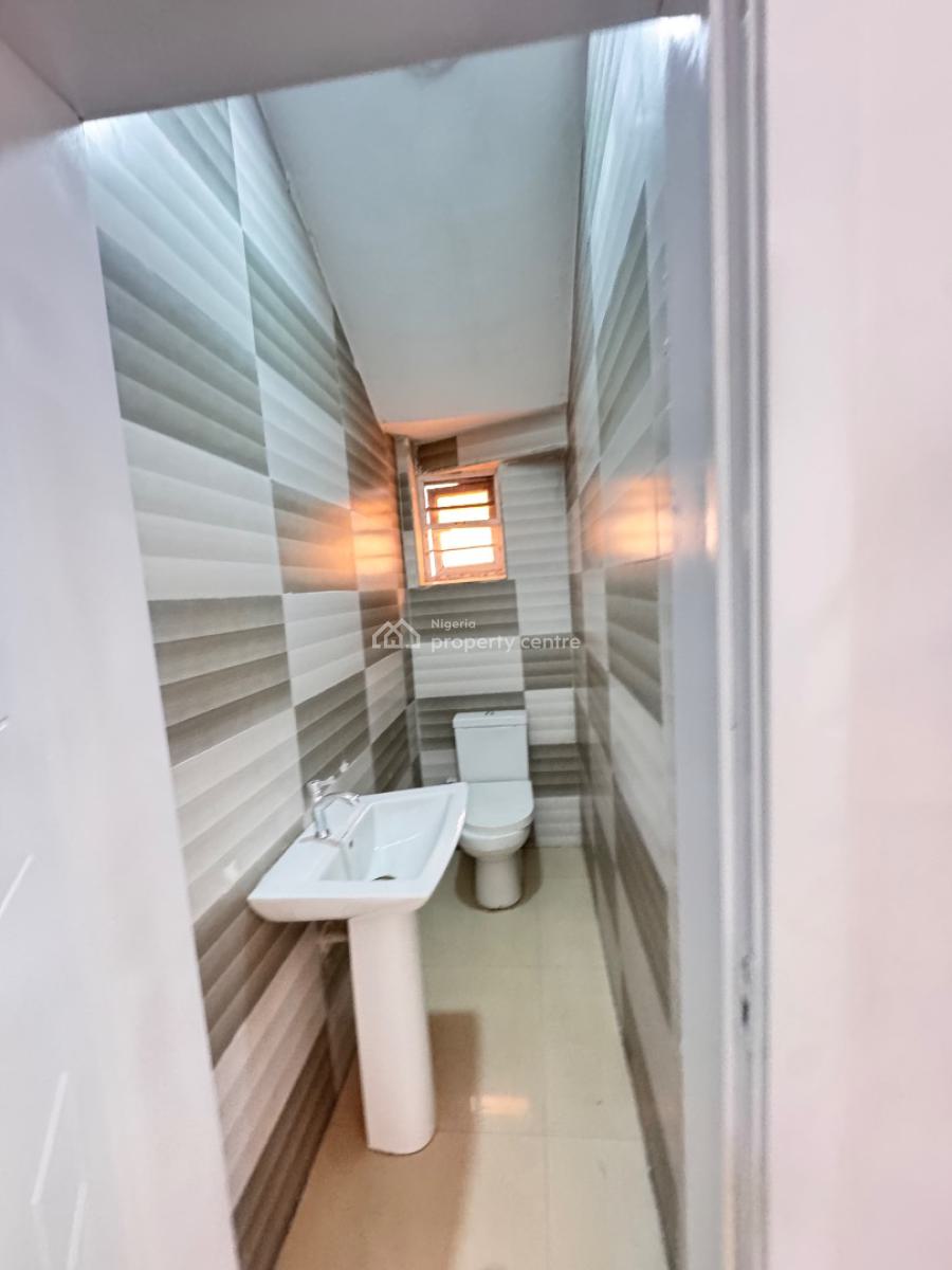 Ditress 3 Bedrooms Semi Detached Duplex, Self Compound & Bq, Orchid Road, Lekki, Lagos, Semi-detached Duplex for Sale