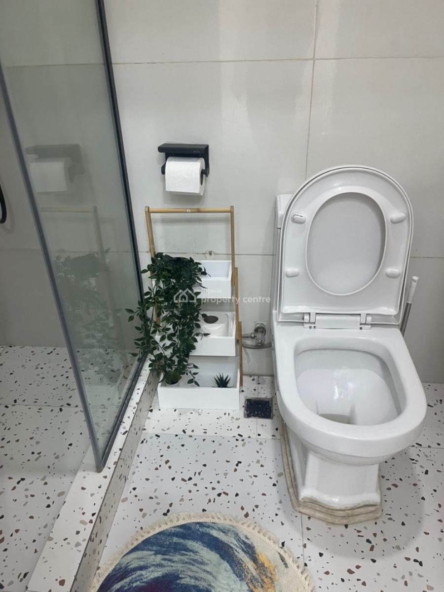 Contemporary 2 Bedroom Furnished Apartment, Lekki Phase 1, Lekki, Lagos, Flat / Apartment for Rent