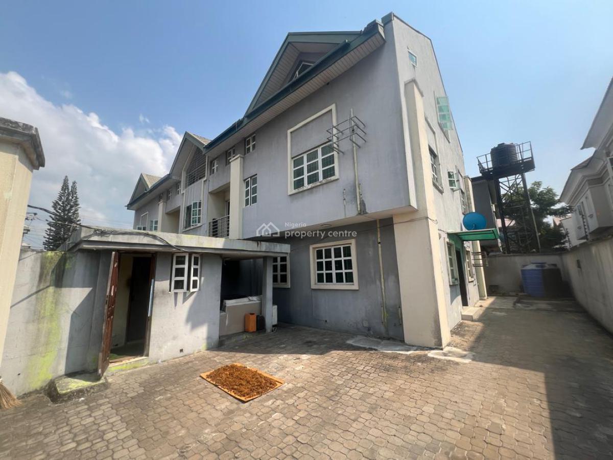4 Bedrooms Semi Detached Duplex with Private Compound, Lekki Phase 1, Lekki, Lagos, Semi-detached Duplex for Rent