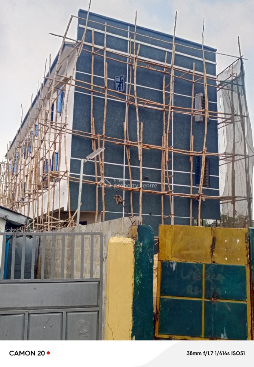 Lovely 3 Bedroom Apartment in a Serene Environment Perfect for Residen, Off Adeniran Ogunsanya, Surulere, Lagos, Flat / Apartment for Sale