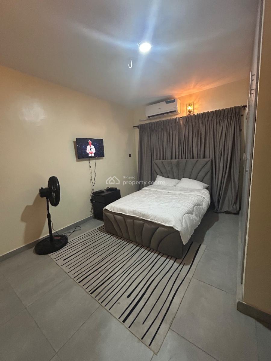 Luxury Fully Furnished 3 Bedrooms Apartment, Ikeja, Lagos, Flat / Apartment Short Let