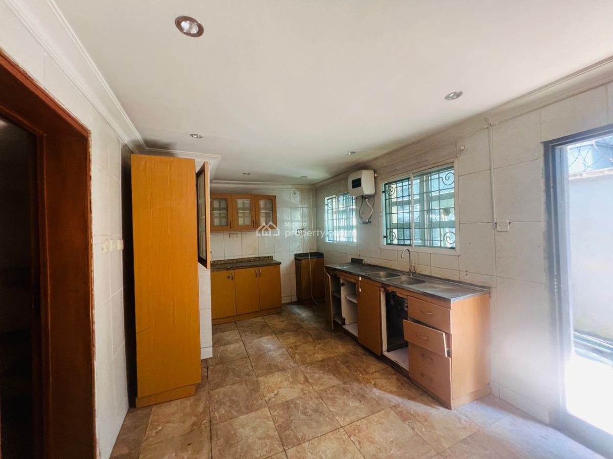 Lovely 4 Bedrooms Semi Detached Duplex, Lekki, Lagos, Semi-detached Duplex for Rent